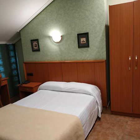 Hotel Real De Castilla Tordesillas Luaran gambar