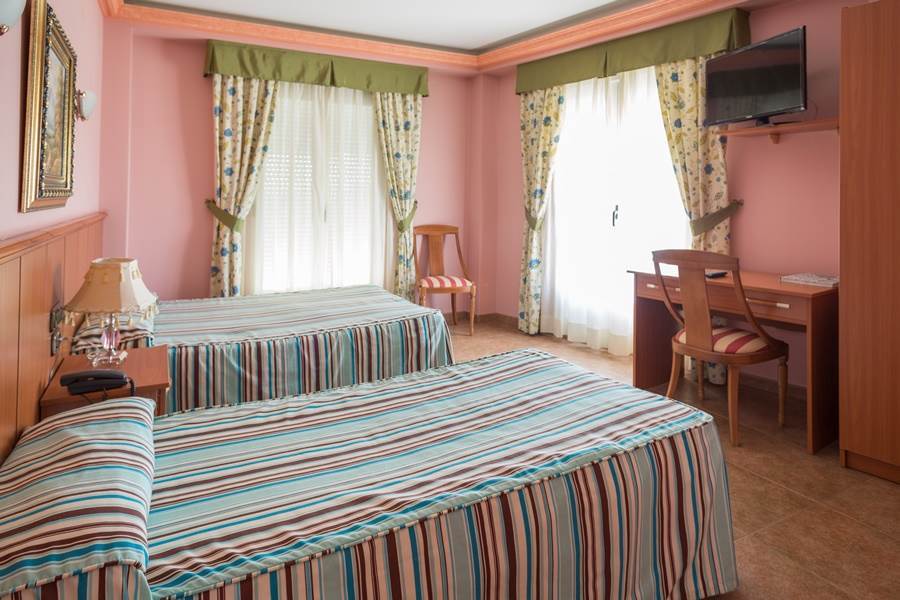 Hotel Real De Castilla Tordesillas Luaran gambar